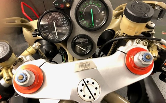 Umgebautes Motorrad Ducati 996 SPS von A.T.T.-Tiedemann-Motorräder e.Kfm - Bild 12 Umgebautes Motorrad Ducati 996 SPS von A.T.T.-Tiedemann-Motorräder e.Kfm - Bild 12