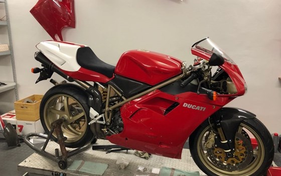 Umgebautes Motorrad Ducati 996 SPS von A.T.T.-Tiedemann-Motorräder e.Kfm - Bild 17 Umgebautes Motorrad Ducati 996 SPS von A.T.T.-Tiedemann-Motorräder e.Kfm - Bild 17