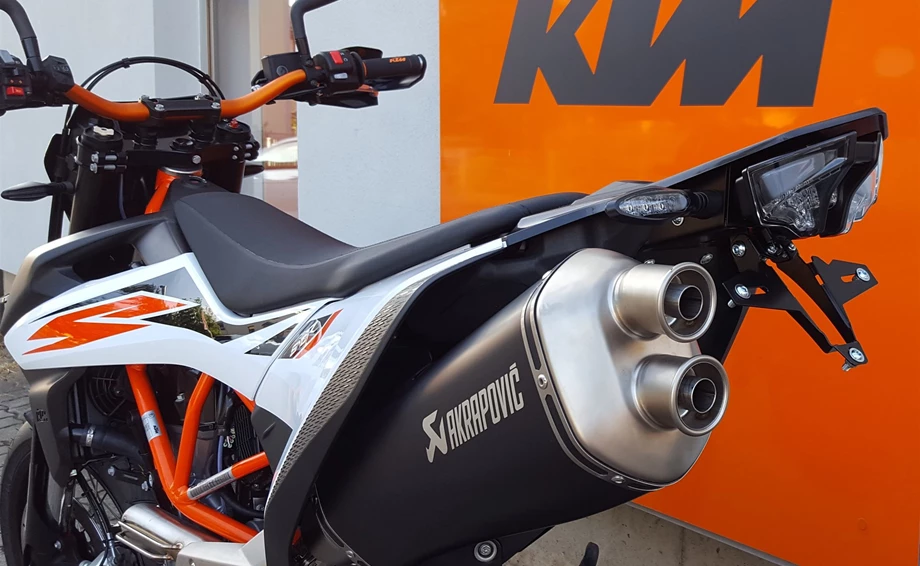 Umbgebautes Motorrad KTM 690 SMC R Bild 4: Umbgebautes Motorrad KTM 690 SMC R