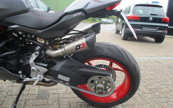 Umgebautes Motorrad Ducati SuperSport von Team Wahlers GmbH - Bild 10 Umgebautes Motorrad Ducati SuperSport von Team Wahlers GmbH - Bild 10