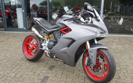 Umgebautes Motorrad Ducati SuperSport von Team Wahlers GmbH - Bild 2 Umgebautes Motorrad Ducati SuperSport von Team Wahlers GmbH - Bild 2