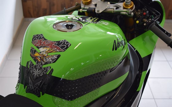 Umgebautes Motorrad Kawasaki Ninja ZX-6R 636 von Motorrad Eder - Bild 8 Umgebautes Motorrad Kawasaki Ninja ZX-6R 636 von Motorrad Eder - Bild 8
