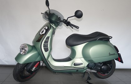 Vespa GTV 300 Special Edition Sei Giorni Euro4 Custom Bike Vespa GTV 300 Special Edition Sei Giorni Euro4 Custom Bike