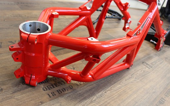 Umgebautes Motorrad Ducati 1198 von DSB BERLIN - Bild 6 Umgebautes Motorrad Ducati 1198 von DSB BERLIN - Bild 6