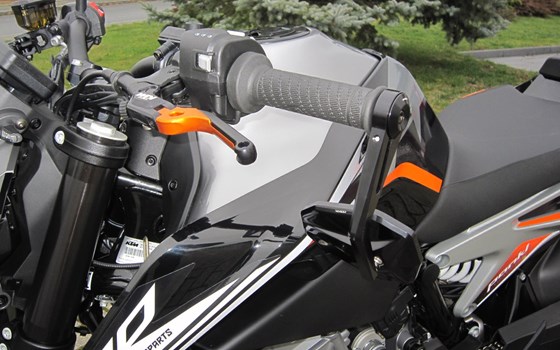 Umgebautes Motorrad KTM 790 Duke von Motorradcenter Keßler - Bild 8 Umgebautes Motorrad KTM 790 Duke von Motorradcenter Keßler - Bild 8