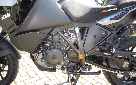 Umgebautes Motorrad KTM 1290 Super Adventure S von Motorradcenter Keßler - Bild 5 Umgebautes Motorrad KTM 1290 Super Adventure S von Motorradcenter Keßler - Bild 5