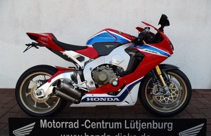 Honda CBR1000RR Fireblade SP-2 Custom Bike Honda CBR1000RR Fireblade SP-2 Custom Bike