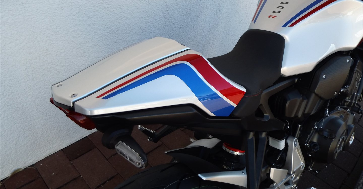 Umbgebautes Motorrad Honda CB 1000 R