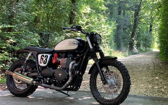 Umgebautes Motorrad Triumph Bonneville T100 von Pat-Bikes AG - Bild 1 Umgebautes Motorrad Triumph Bonneville T100 von Pat-Bikes AG - Bild 1