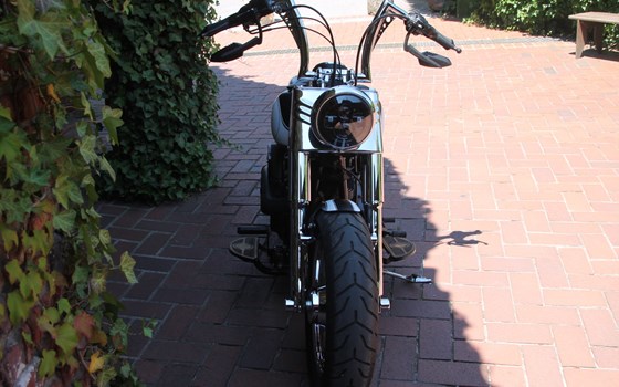 Umgebautes Motorrad Harley-Davidson Softail Fat Boy FLFB von X-Trem Custombikes - Bild 13 Umgebautes Motorrad Harley-Davidson Softail Fat Boy FLFB von X-Trem Custombikes - Bild 13