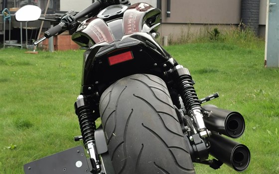 Umgebautes Motorrad Harley-Davidson Night Rod Special VRSCDX von Reebock2312 - Bild 4 Umgebautes Motorrad Harley-Davidson Night Rod Special VRSCDX von Reebock2312 - Bild 4