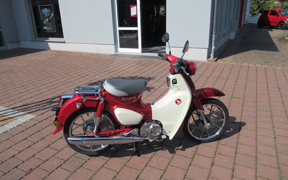 Umgebautes Motorrad Honda C 92 von Zweiradtechnik Jörg Schlieter - Bild 1 Umgebautes Motorrad Honda C 92 von Zweiradtechnik Jörg Schlieter - Bild 1