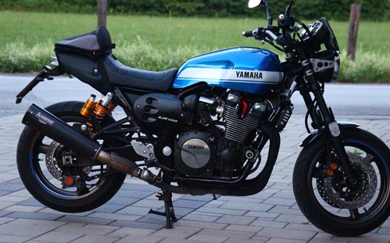 Umgebautes Motorrad Yamaha XJR 1300 von user1031976 - Bild 11 Umgebautes Motorrad Yamaha XJR 1300 von user1031976 - Bild 11