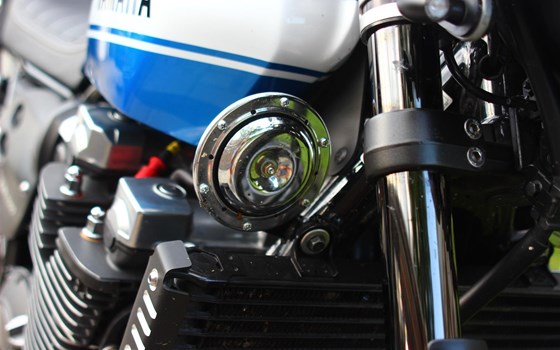Umgebautes Motorrad Yamaha XJR 1300 von user1031976 - Bild 6 Umgebautes Motorrad Yamaha XJR 1300 von user1031976 - Bild 6