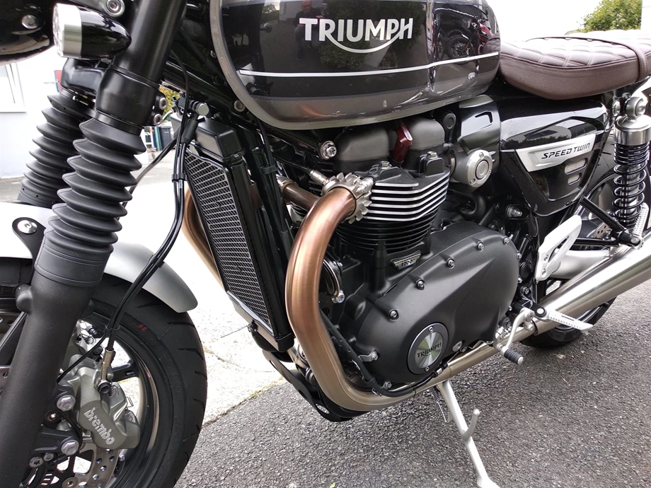 Rebuilt motorbike Triumph Speed Twin 1200 Bild 4: Rebuilt motorbike Triumph Speed Twin 1200