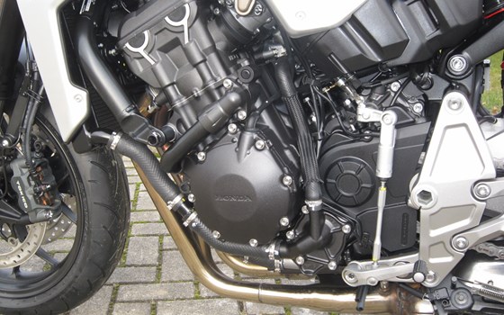 Umgebautes Motorrad Honda CB 1000 R von Motorradcenter Keßler - Bild 7 Umgebautes Motorrad Honda CB 1000 R von Motorradcenter Keßler - Bild 7