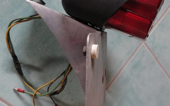 Umgebautes Motorrad Honda CB 750 von user1157907 - Bild 6 Umgebautes Motorrad Honda CB 750 von user1157907 - Bild 6