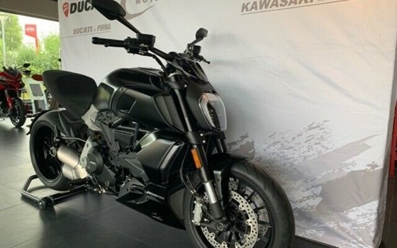 Umgebautes Motorrad Ducati Diavel 1260 von Autohaus Bernd Förster GmbH & CO. KG Motorrad Team - Bild 9 Umgebautes Motorrad Ducati Diavel 1260 von Autohaus Bernd Förster GmbH & CO. KG Motorrad Team - Bild 9