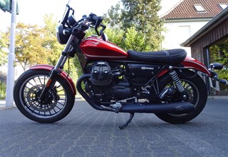 Moto Guzzi V9 Roamer
