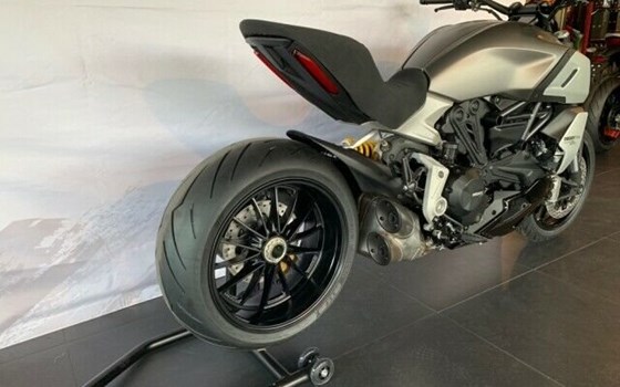 Umgebautes Motorrad Ducati Diavel 1260 von Autohaus Bernd Förster GmbH & CO. KG Motorrad Team - Bild 8 Umgebautes Motorrad Ducati Diavel 1260 von Autohaus Bernd Förster GmbH & CO. KG Motorrad Team - Bild 8