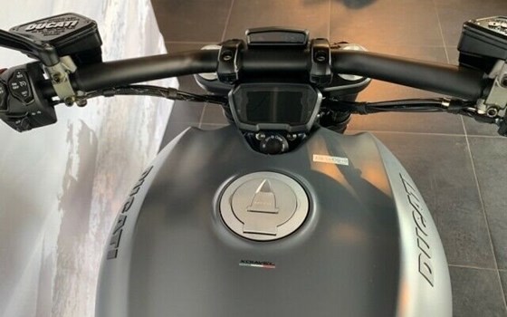 Umgebautes Motorrad Ducati XDiavel von Autohaus Bernd Förster GmbH & CO. KG Motorrad Team - Bild 13 Umgebautes Motorrad Ducati XDiavel von Autohaus Bernd Förster GmbH & CO. KG Motorrad Team - Bild 13