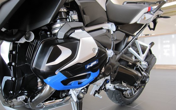 Umgebautes Motorrad BMW R 1250 GS von Motorradland Weißenfels GmbH - Bild 2 Umgebautes Motorrad BMW R 1250 GS von Motorradland Weißenfels GmbH - Bild 2