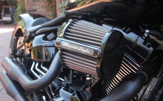 Umgebautes Motorrad Harley-Davidson Softail Breakout FXSB von X-Trem Custombikes - Bild 7 Umgebautes Motorrad Harley-Davidson Softail Breakout FXSB von X-Trem Custombikes - Bild 7