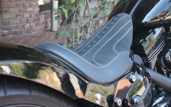 Umgebautes Motorrad Harley-Davidson Softail Breakout FXSB von X-Trem Custombikes - Bild 8 Umgebautes Motorrad Harley-Davidson Softail Breakout FXSB von X-Trem Custombikes - Bild 8