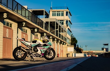 Suzuki GSX-R 1000 R Custom Bike Suzuki GSX-R 1000 R Custom Bike