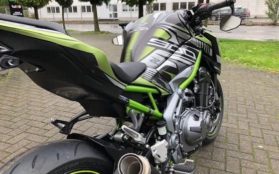 Umgebautes Motorrad Kawasaki Z900 von WIKO Motorrad GmbH - Bild 14 Umgebautes Motorrad Kawasaki Z900 von WIKO Motorrad GmbH - Bild 14