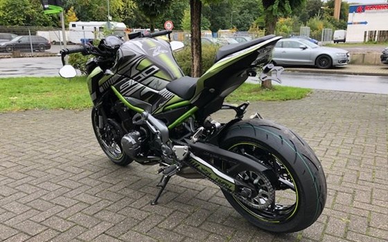 Umgebautes Motorrad Kawasaki Z900 von WIKO Motorrad GmbH - Bild 7 Umgebautes Motorrad Kawasaki Z900 von WIKO Motorrad GmbH - Bild 7