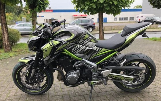 Umgebautes Motorrad Kawasaki Z900 von WIKO Motorrad GmbH - Bild 5 Umgebautes Motorrad Kawasaki Z900 von WIKO Motorrad GmbH - Bild 5