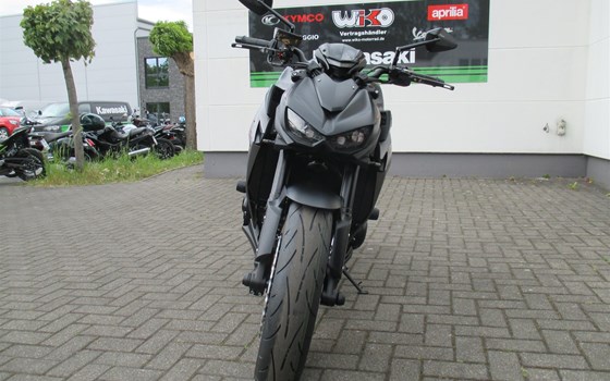 Umgebautes Motorrad Kawasaki Z1000 von WIKO Motorrad GmbH - Bild 5 Umgebautes Motorrad Kawasaki Z1000 von WIKO Motorrad GmbH - Bild 5
