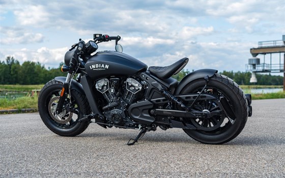 Umgebautes Motorrad Indian Scout Bobber 1131 von Niddam - Bild 5 Umgebautes Motorrad Indian Scout Bobber 1131 von Niddam - Bild 5