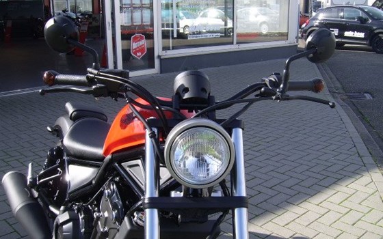 Umgebautes Motorrad Honda CMX500 Rebel von Auto-Boos GmbH - Bild 7 Umgebautes Motorrad Honda CMX500 Rebel von Auto-Boos GmbH - Bild 7