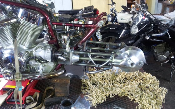 Umgebautes Motorrad Suzuki Intruder VS 1400 von Motorrad Otto - Bild 5 Umgebautes Motorrad Suzuki Intruder VS 1400 von Motorrad Otto - Bild 5