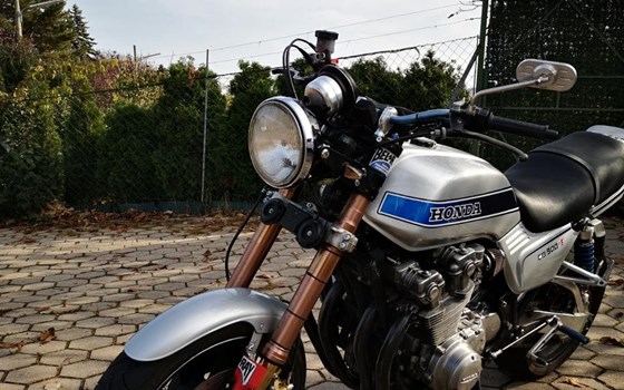 Umgebautes Motorrad Honda CB 900 F1 Bol d'or von Tigermichl - Bild 7 Umgebautes Motorrad Honda CB 900 F1 Bol d'or von Tigermichl - Bild 7