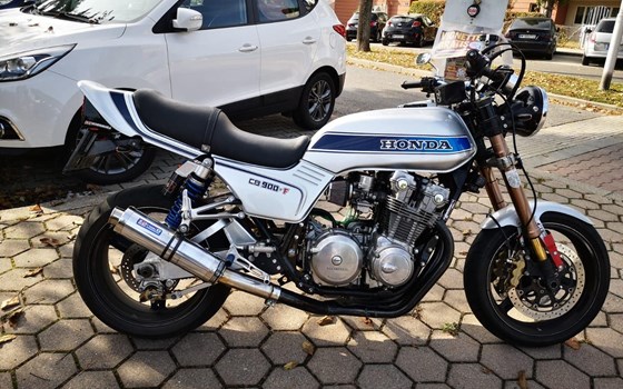 Umgebautes Motorrad Honda CB 900 F1 Bol d'or von Tigermichl - Bild 9 Umgebautes Motorrad Honda CB 900 F1 Bol d'or von Tigermichl - Bild 9