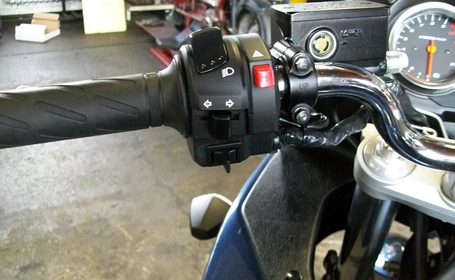 Umbgebautes Motorrad Suzuki Bandit 1250S Bild 4: Umbgebautes Motorrad Suzuki Bandit 1250S