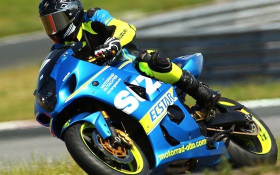 Umgebautes Motorrad Suzuki GSX-R 1000 von Motorrad Otto - Bild 9 Umgebautes Motorrad Suzuki GSX-R 1000 von Motorrad Otto - Bild 9