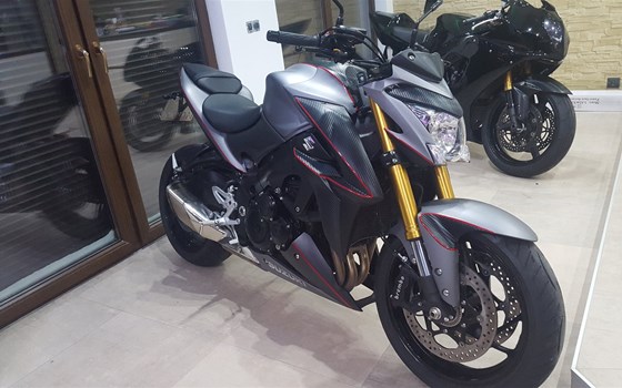 Umgebautes Motorrad Suzuki GSX-S1000 von Motorrad Otto - Bild 1 Umgebautes Motorrad Suzuki GSX-S1000 von Motorrad Otto - Bild 1