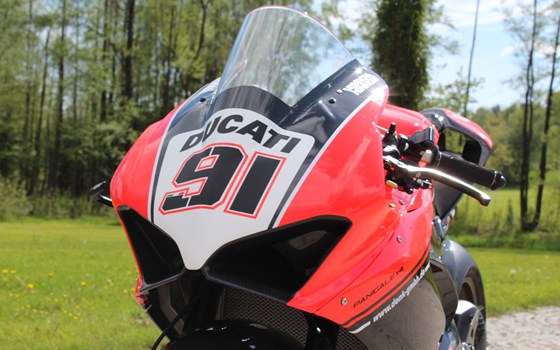 Umgebautes Motorrad Ducati Panigale V4 von Zweiradparadies Denk GmbH & Co. KG - Bild 2 Umgebautes Motorrad Ducati Panigale V4 von Zweiradparadies Denk GmbH & Co. KG - Bild 2