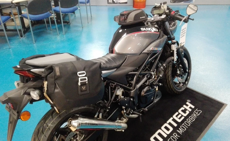 Umbgebautes Motorrad Suzuki SV650X Bild 1: Umbgebautes Motorrad Suzuki SV650X