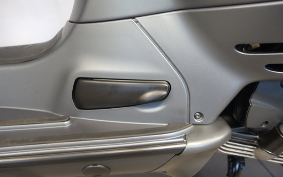 Umgebautes Motorrad Vespa GTS 300 i.e. Super Sport von Jahelka Zweirad GmbH - Bild 11 Umgebautes Motorrad Vespa GTS 300 i.e. Super Sport von Jahelka Zweirad GmbH - Bild 11