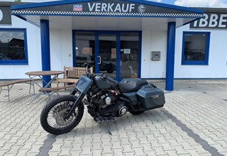 Harley-Davidson Road King Classic FLHRC