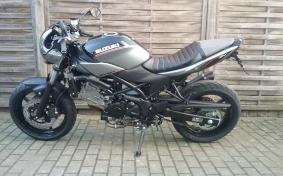 Umgebautes Motorrad Suzuki SV650X von Motorradschmiede Falkensee - Bild 2 Umgebautes Motorrad Suzuki SV650X von Motorradschmiede Falkensee - Bild 2