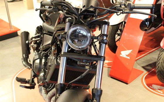 Umgebautes Motorrad Honda CMX500 Rebel von Motorrad-Shop GmbH Evecan - Bild 2