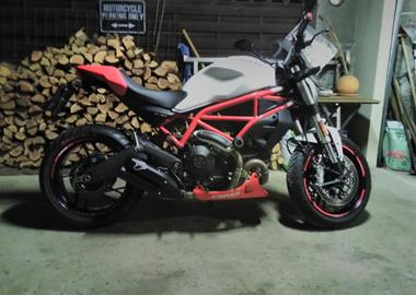 Gebrauchtmotorrad Ducati Monster 797