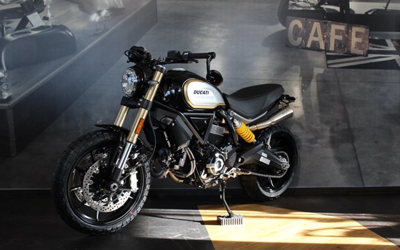 Umgebautes Motorrad Ducati Scrambler 1100 von Zweiradparadies Denk GmbH & Co. KG - Bild 3 Umgebautes Motorrad Ducati Scrambler 1100 von Zweiradparadies Denk GmbH & Co. KG - Bild 3