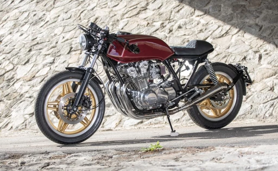 Umbgebautes Motorrad Honda CB 750 Bol d'Or Bild 8: Umbgebautes Motorrad Honda CB 750 Bol d'Or